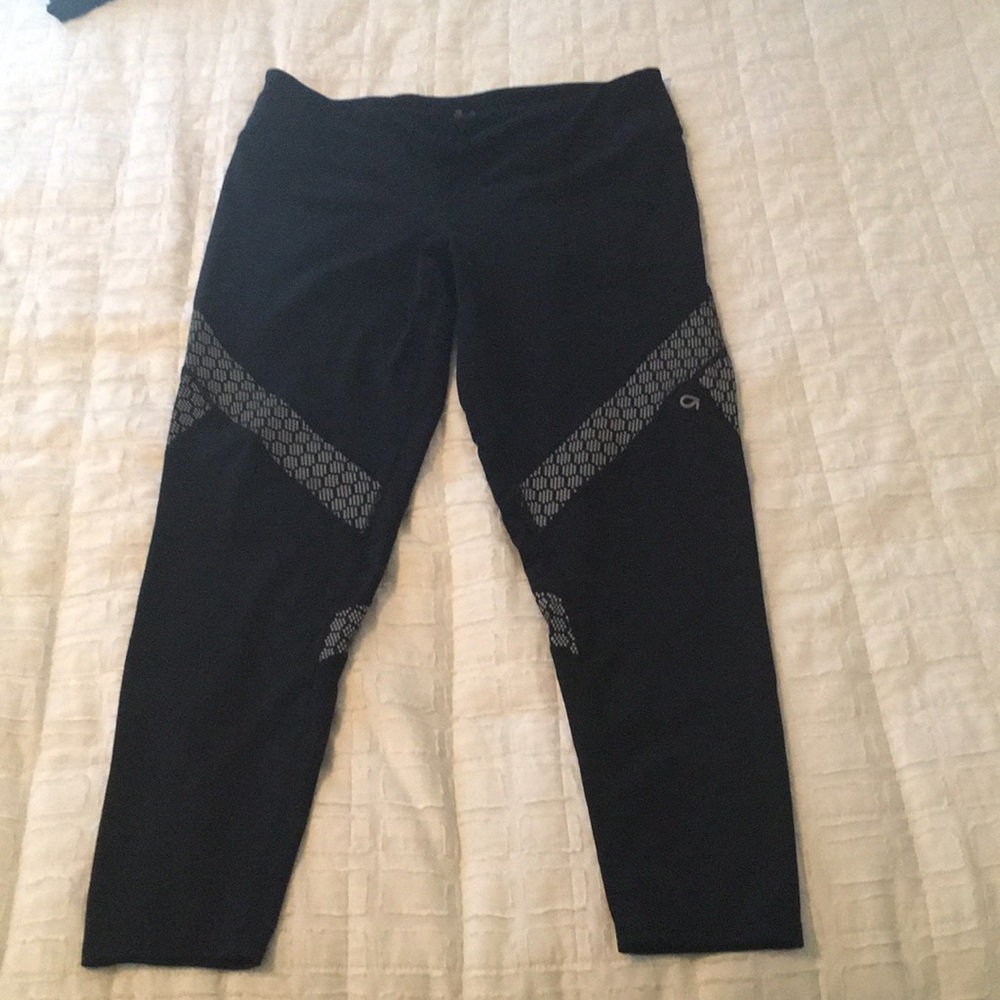 GAP black leggings sz L